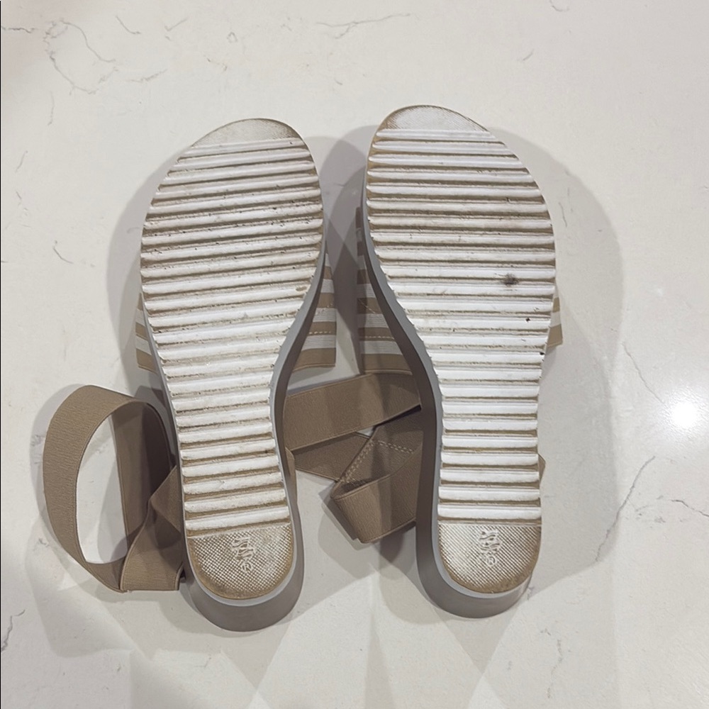 CHARLESTON SHOE CO. Tan and White Striped Sandals - Picture 6 of 8